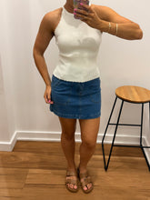 Load image into Gallery viewer, Hutton Singlet - White