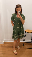 Load image into Gallery viewer, Mai Sleeve Dress
