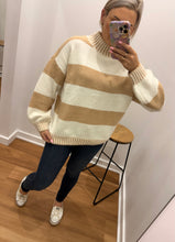 Load image into Gallery viewer, Ellie-Rae Knit
