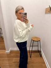 Load image into Gallery viewer, Riverford Knit - White

