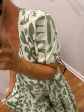 Load image into Gallery viewer, Hallie Maxi Dress - Green/white
