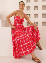 Load image into Gallery viewer, Willowcove Maxi Dress
