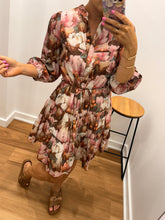 Load image into Gallery viewer, Rhett Dress
