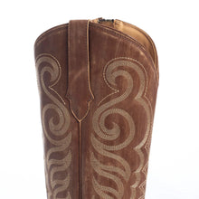 Load image into Gallery viewer, Nalejandra Boots in Chocolate Brown
