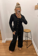 Load image into Gallery viewer, Waffle knit top - Black

