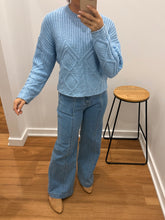 Load image into Gallery viewer, Bryson Jumper - Blue
