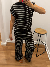 Load image into Gallery viewer, Xane Top - Choc/White
