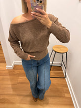 Load image into Gallery viewer, Soli Knit - Choc
