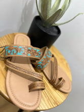 Load image into Gallery viewer, Lannie Mae Sandal - Honey
