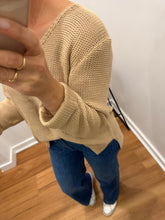 Load image into Gallery viewer, Marley knit - Latte
