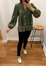 Load image into Gallery viewer, Rozen Top - Green
