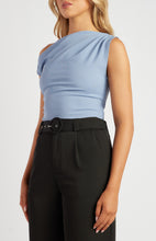 Load image into Gallery viewer, Easton Top
