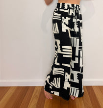 Load image into Gallery viewer, Rumi Pant
