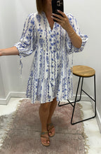 Load image into Gallery viewer, Quinta Dress
