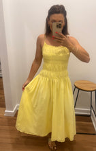Load image into Gallery viewer, Meringue Dress -Yellow
