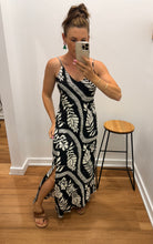 Load image into Gallery viewer, Lilly Pilly Dress
