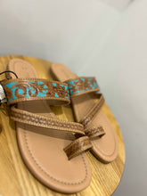 Load image into Gallery viewer, Lannie Mae Sandal - Honey
