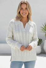 Load image into Gallery viewer, Cable Knit - white
