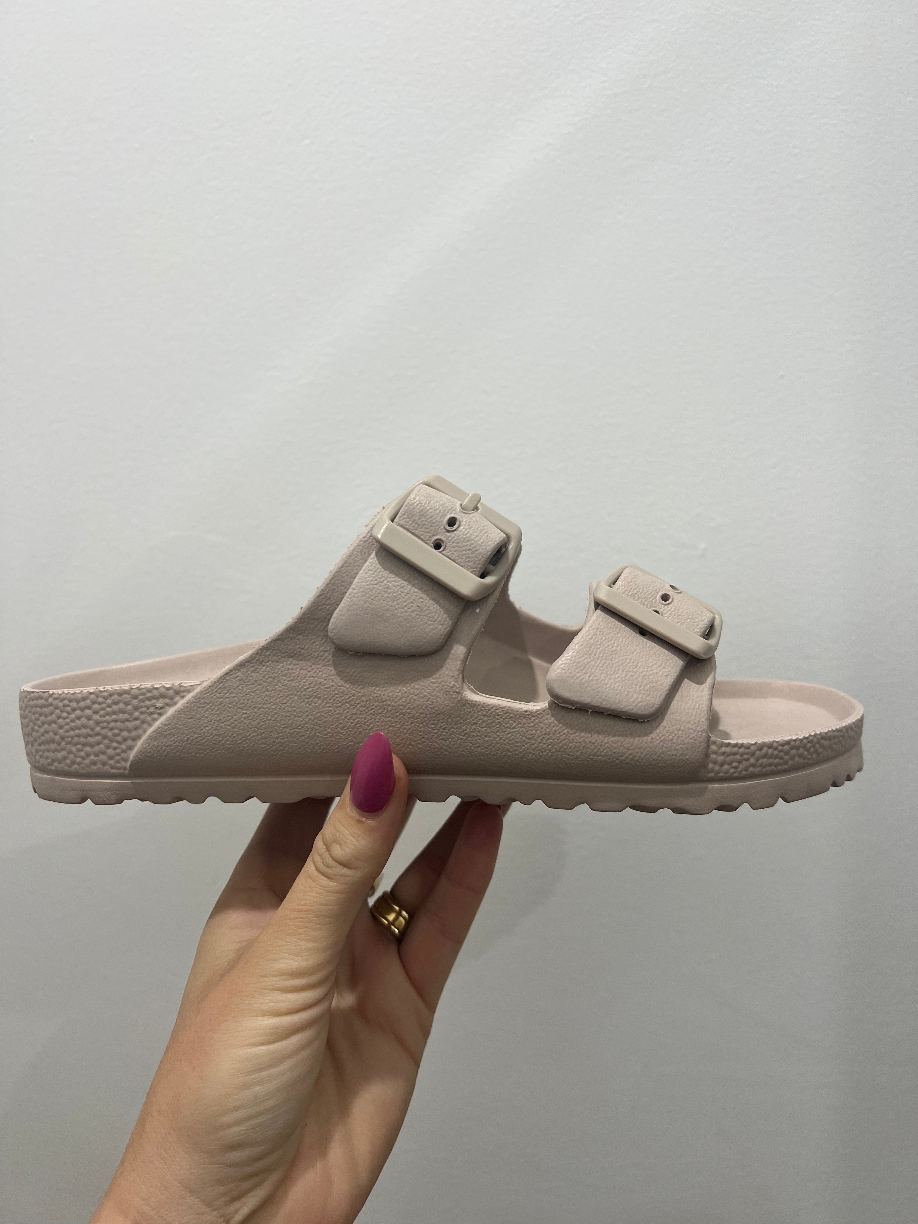 Human 'Ripe' Slide - Cool Grey