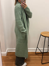 Load image into Gallery viewer, Lodge Cardi - Cardi
