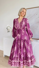 Load image into Gallery viewer, Quincy Dress
