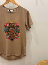 Load image into Gallery viewer, Donatella Tee

