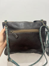 Load image into Gallery viewer, Zapata Side Bag
