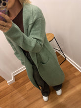 Load image into Gallery viewer, Lodge Cardi - Cardi
