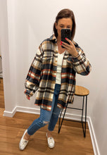 Load image into Gallery viewer, Calliat Shirt
