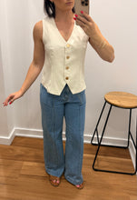 Load image into Gallery viewer, Harlen Linen Vest - Natural
