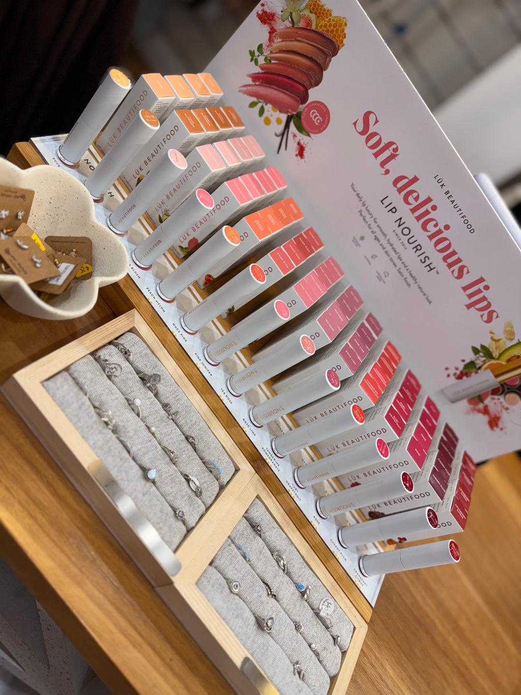 Lip Nourish