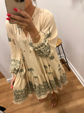 Load image into Gallery viewer, Desirae Dress
