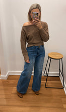 Load image into Gallery viewer, Soli Knit - Choc

