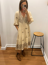 Load image into Gallery viewer, Joylin Dress
