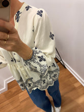 Load image into Gallery viewer, Rozen Top - Cream
