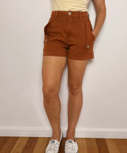 Load image into Gallery viewer, Cyrus Short - Tan
