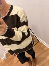 Load image into Gallery viewer, Korora Knit - Latte
