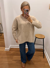 Load image into Gallery viewer, Wren Knit - Latte
