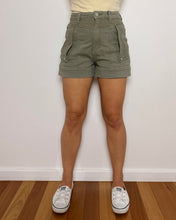 Load image into Gallery viewer, Cyrus Short - Kahki
