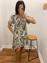 Load image into Gallery viewer, Samson Dress
