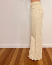 Load image into Gallery viewer, Hendrix Jean - Sand

