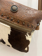 Load image into Gallery viewer, Remarkable Canvas Hairon Bag
