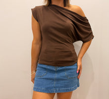 Load image into Gallery viewer, Kleos Top - Choc
