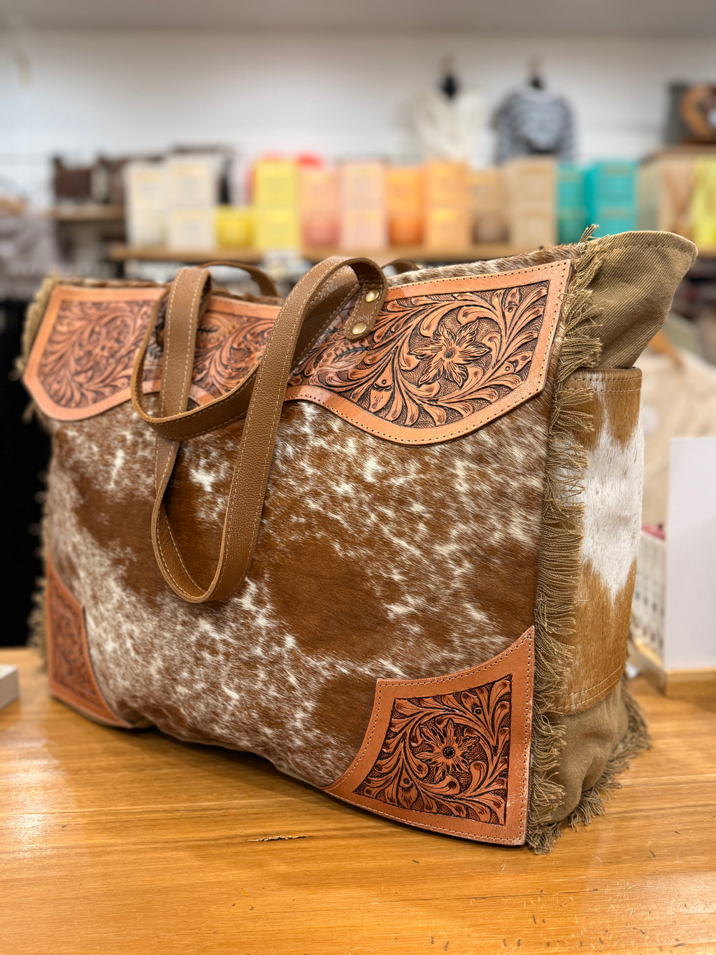 Cartwright Weekender - Tan/White