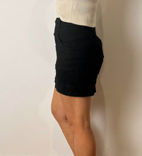 Load image into Gallery viewer, Windsor Skirt - Black
