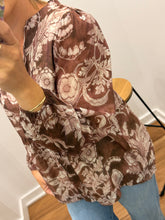 Load image into Gallery viewer, Wander Top
