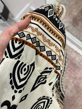Load image into Gallery viewer, Caiden Dress
