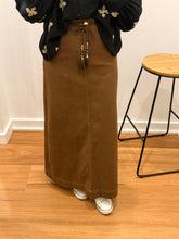 Load image into Gallery viewer, Zarah Maxi Skirt - choc
