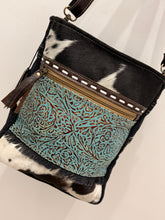 Load image into Gallery viewer, Forest Sky Shoulder Bag
