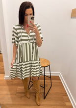 Load image into Gallery viewer, Montey Dress
